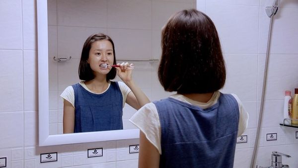 List (Hong Sangsoo, 2011)